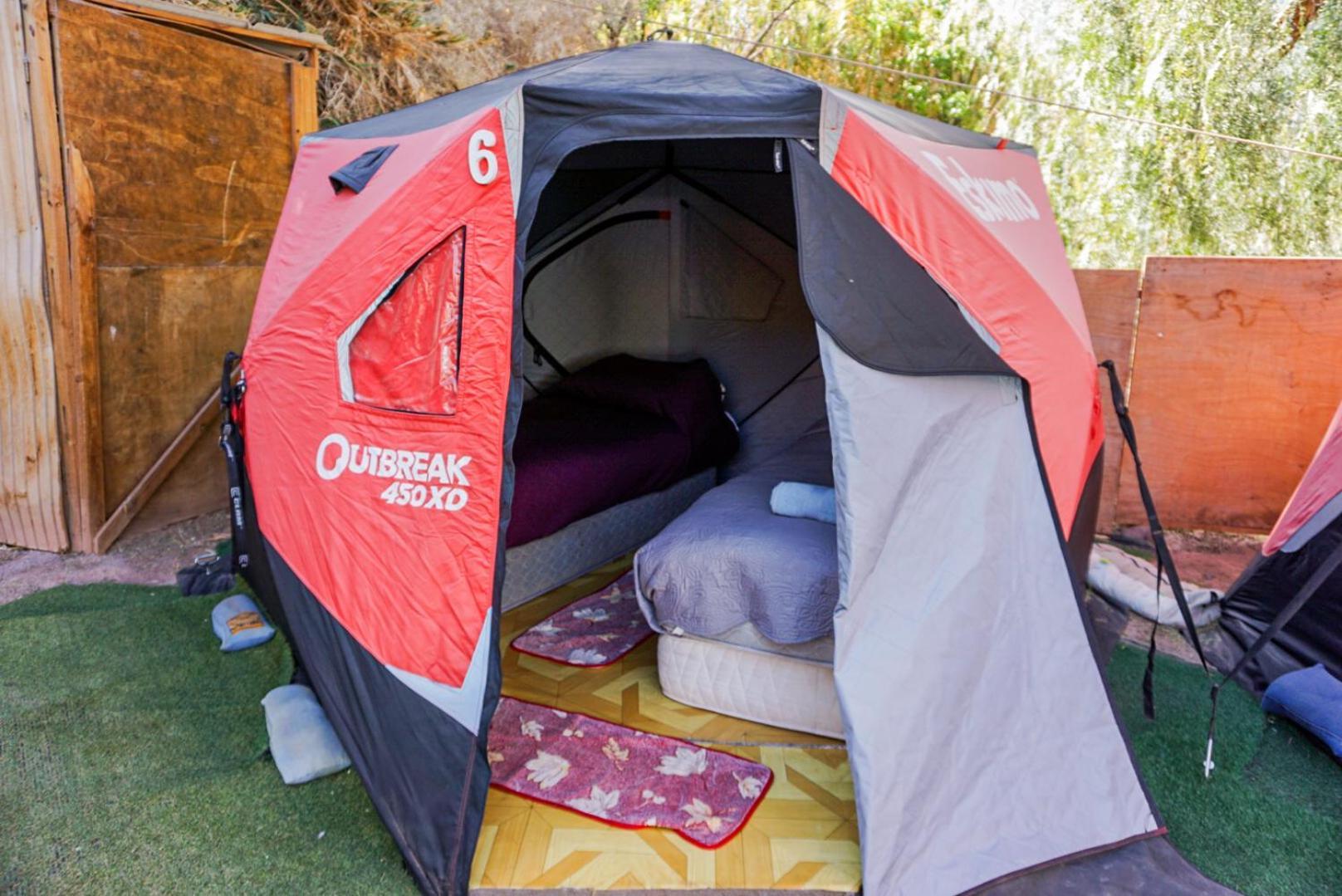 ホテル Altos De Quitor, Glamping サン・ペドロ・デ・アタカマ エクステリア 写真
